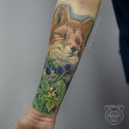 Фотография Angry Fox Tattoo 3